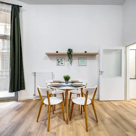 Apartament Garden *